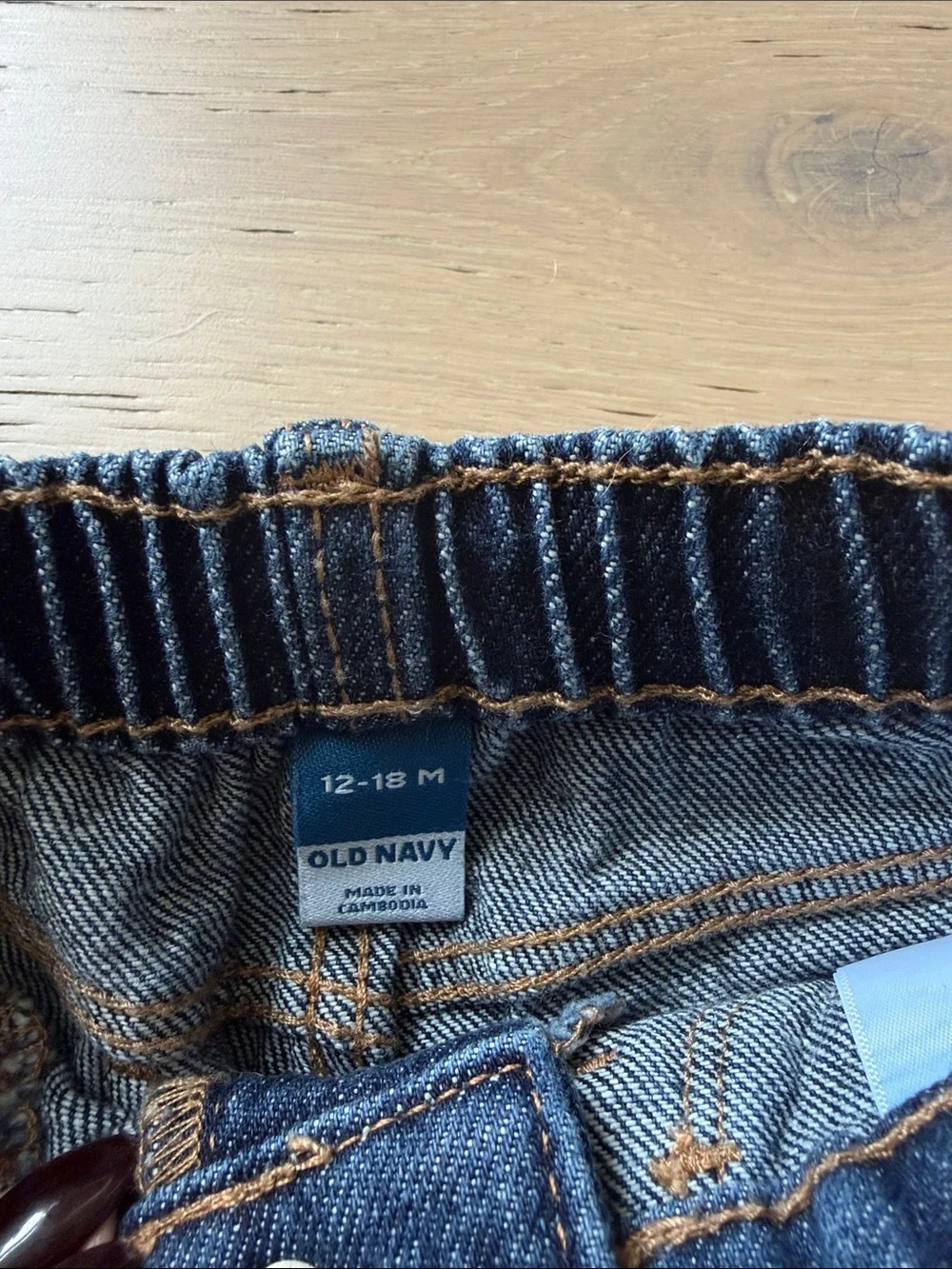 Old Navy classic dark